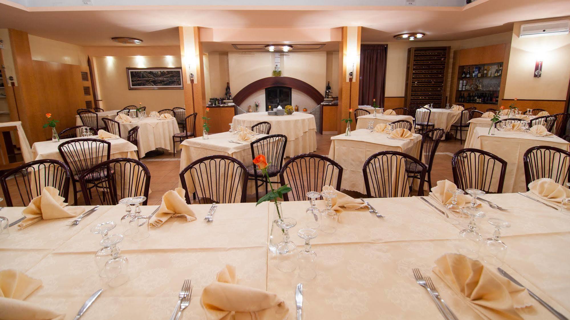 Hotel Murgia Santeramo in Colle Luaran gambar